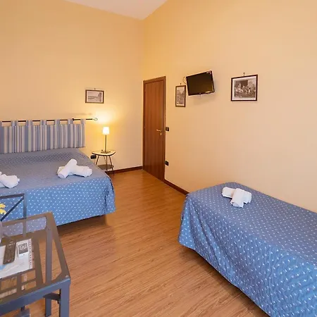 Pensionat Medina H. Centro, By Clapa Group