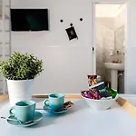 Medina H. Centro, By Clapa Group