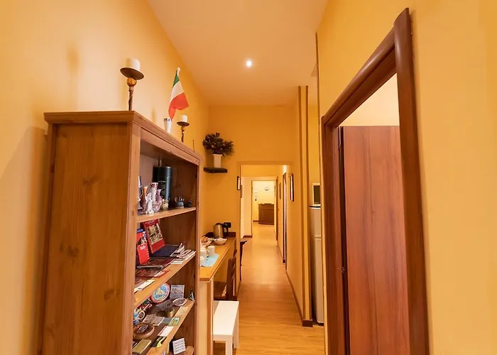 Medina H. Centro, By Clapa Group Νάπολη