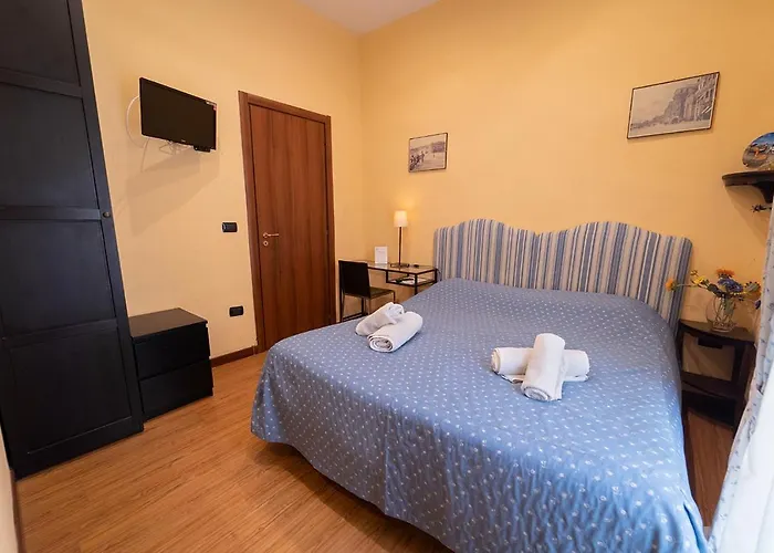 Medina H. Centro, By Clapa Group Νάπολη